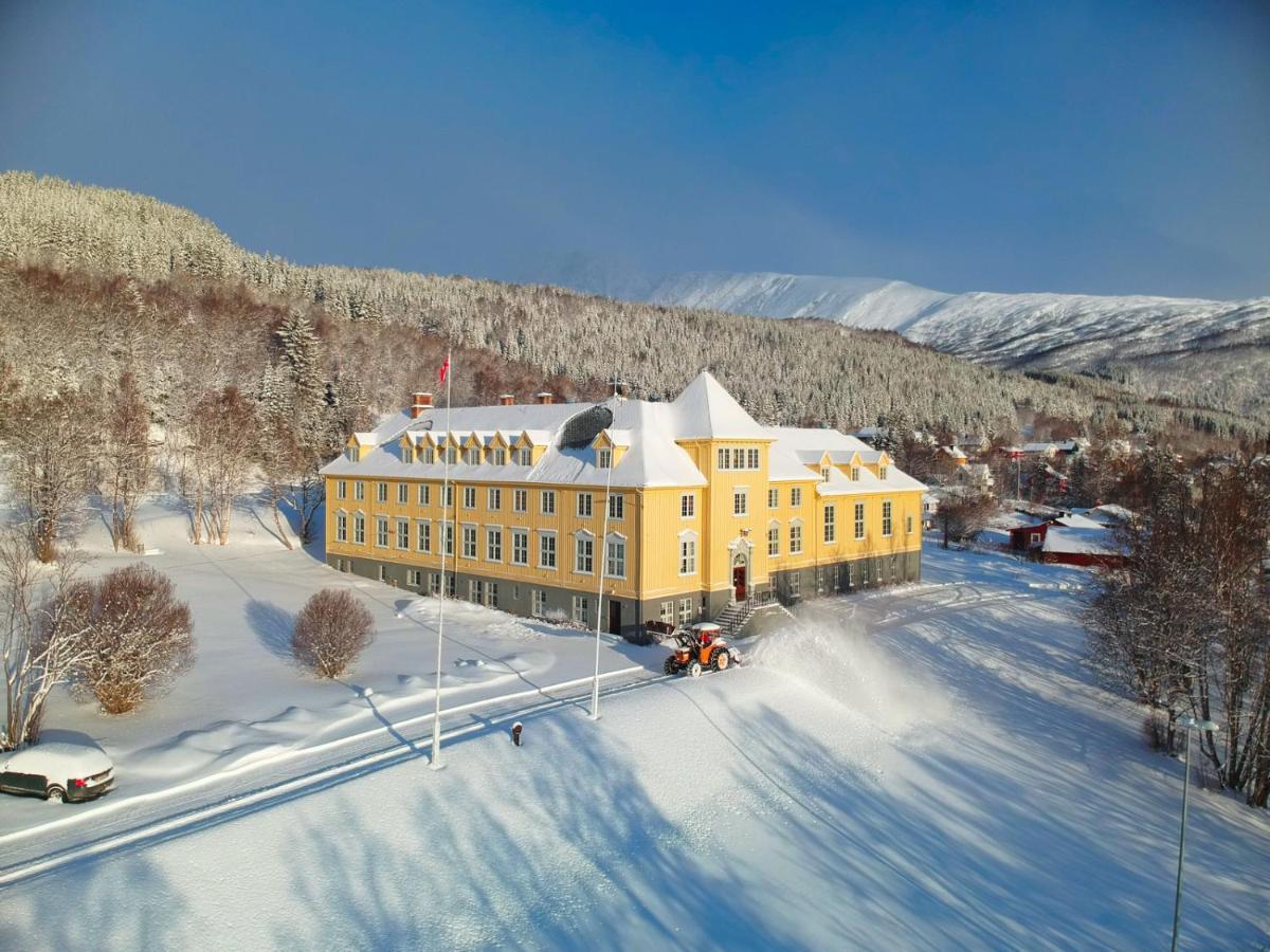 Solhov, Castle Of The Lyngen Alps Hotel Lyngseidet Ngoại thất bức ảnh